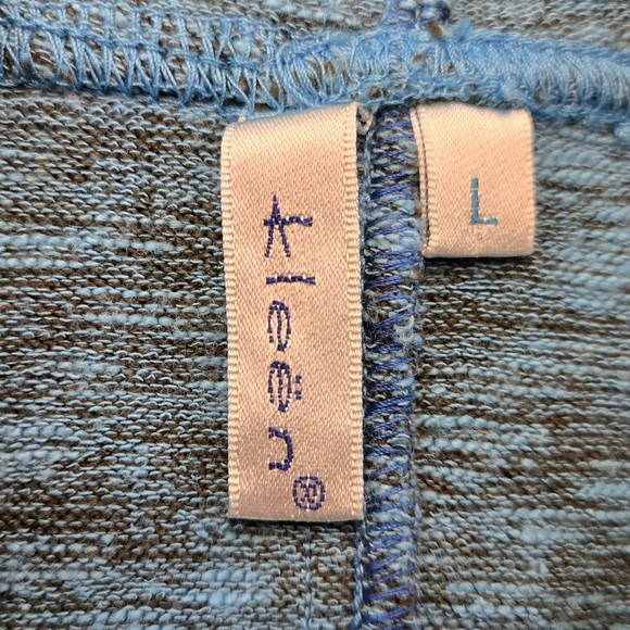 Kleen Women's Oversized Boutique- Style Turquoise Hoodie. NWOT - Picture 3 of 8